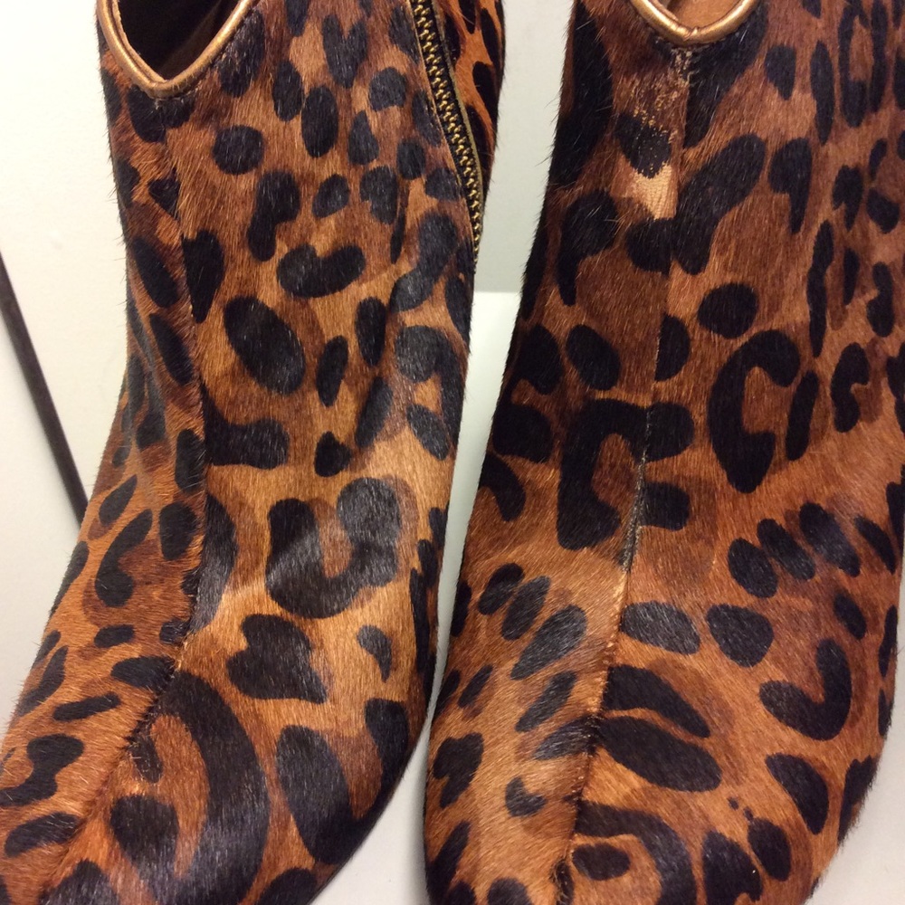 Jessica Simpson Booties - Picture 8 of 8